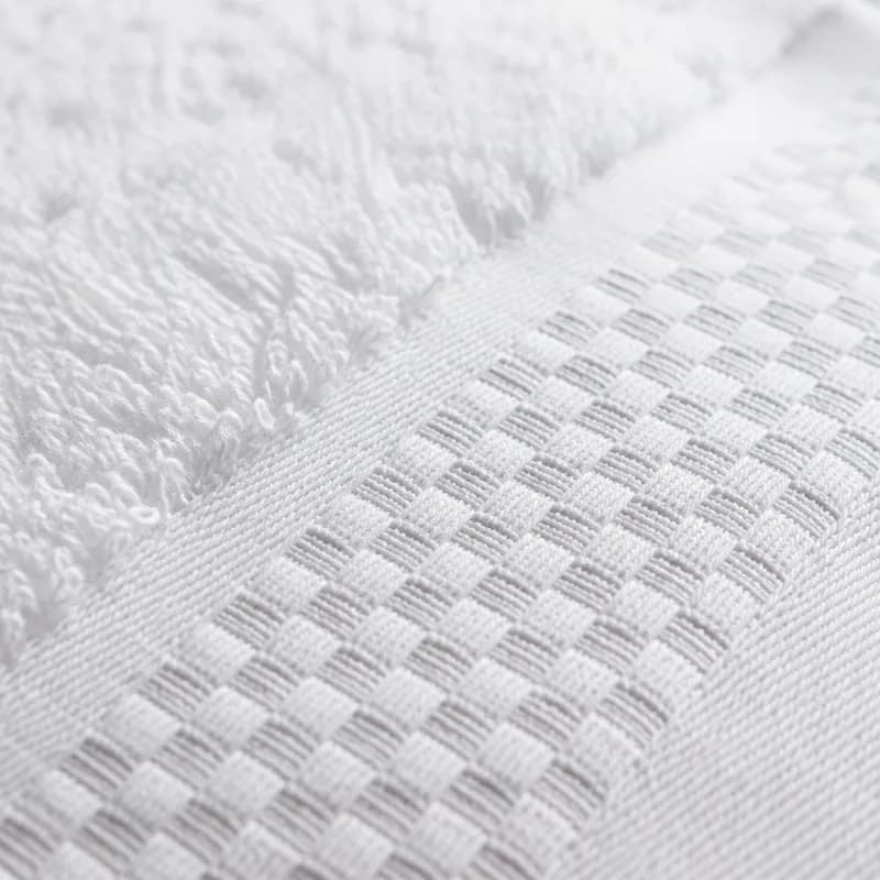 Dobby Border Towels — detail 1